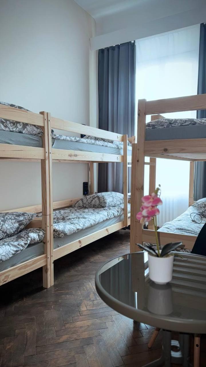 Hostel Fivehostel